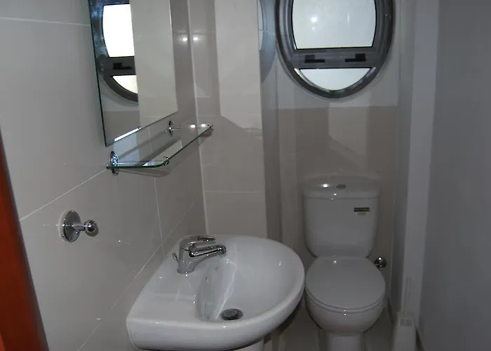 Alex アパート ラルナカ